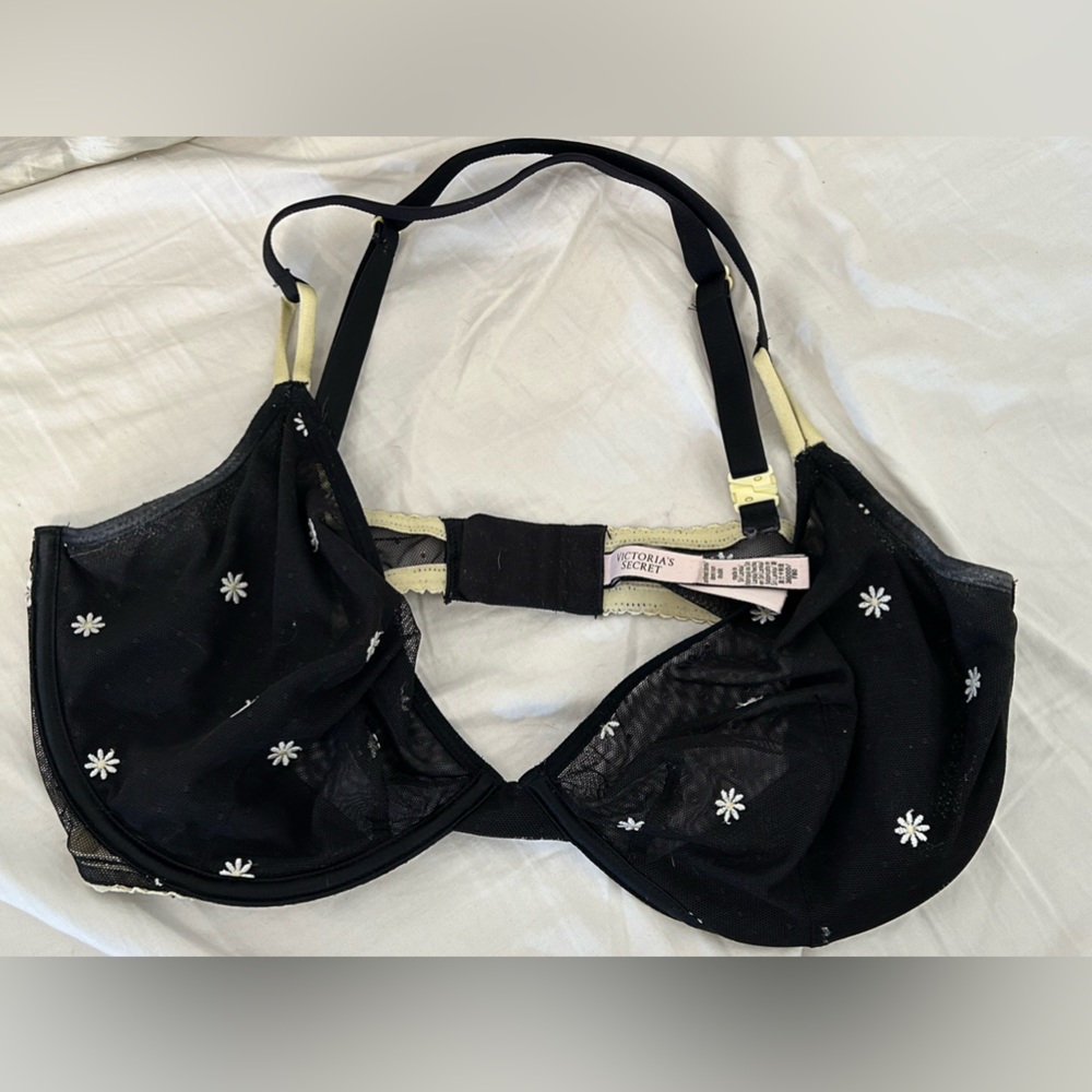 Victoria secret bra